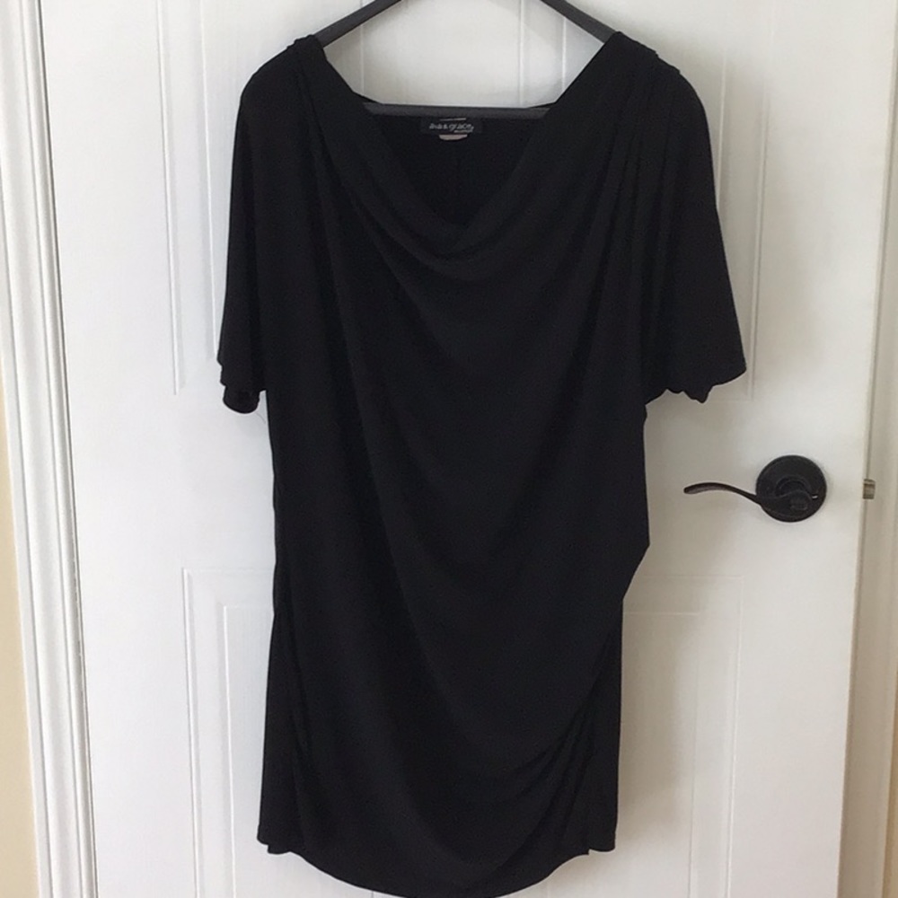 Ava & Grace cowl neck top